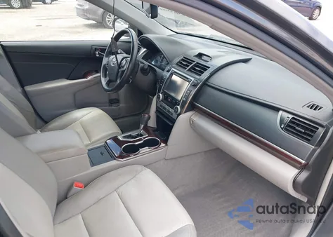 2014 Toyota Camry Xle z USA, uszkodzony, nr VIN 4T1BF1FK0EU805532